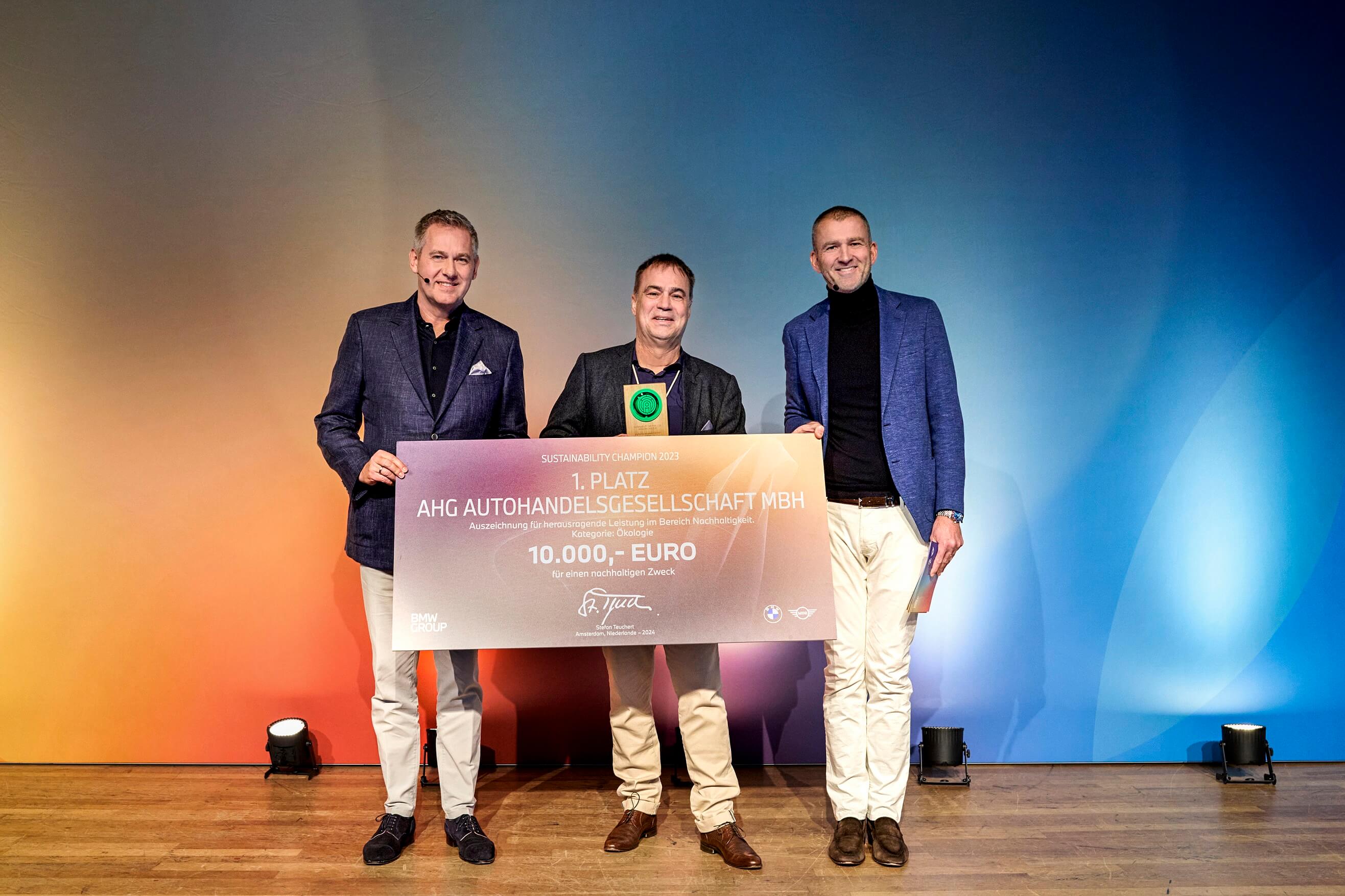 Alphartis BMW Award.jpg