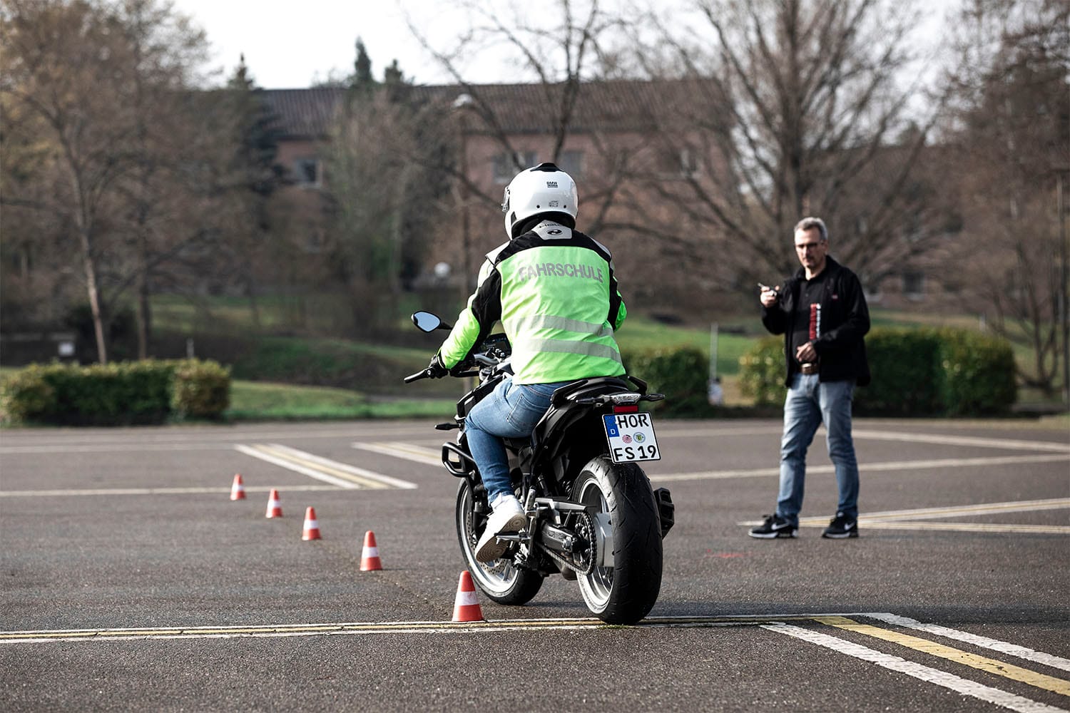 Alphartis Fahrschule.jpg